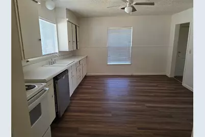 507 Orchard Street, Bowie, TX 76230 - Photo 18