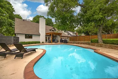 9827 Vistadale Drive, Dallas, TX 75238 - Photo 20