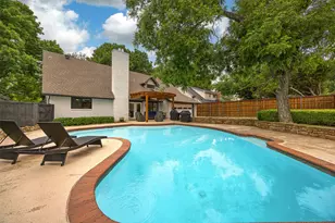 9827 Vistadale Dr, Dallas, TX 75238 - Photo 20