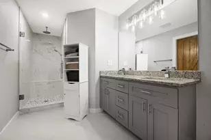 9827 Vistadale Dr, Dallas, TX 75238 - Photo 14