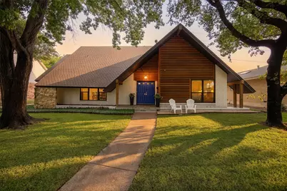 9827 Vistadale Drive, Dallas, TX 75238 - Photo 2