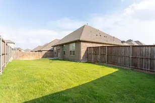 2601 N Sun Creek Dr, Little Elm, TX 75066 - Photo 20