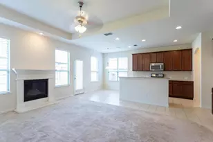 2601 N Sun Creek Dr, Little Elm, TX 75066 - Photo 4