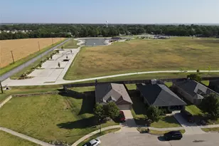 1412 St Johns Dr, Van Alstyne, TX 75495 - Photo 30