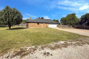 1106 N Atkins Dr, Celeste, TX 75423 - Photo 16