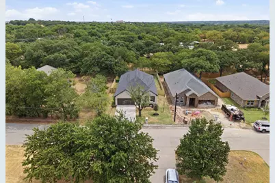 205 Bullard Street, Weatherford, TX 76086 - Photo 36