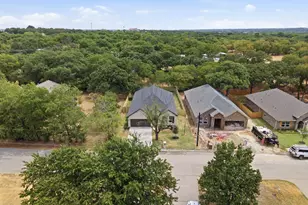 205 Bullard St, Weatherford, TX 76086 - Photo 36