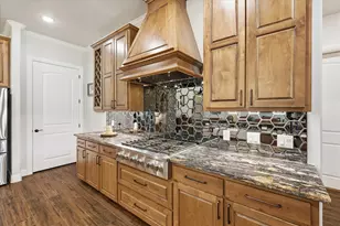 321 Arborview Dr, Weatherford, TX 76088 - Photo 10