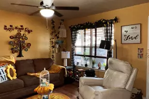 3308 Tumbleweed Ln, Granbury, TX 76049 - Photo 4