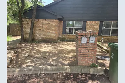 2419 Miguel Lane, Arlington, TX 76016 - Photo 2