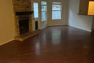 2419 Miguel Ln, Arlington, TX 76016 - Photo 4