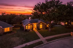 2307 Bristol Dr, Carrollton, TX 75006 - Photo 38