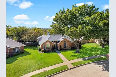 2307 Bristol Drive, Carrollton, TX 75006 - Photo 4