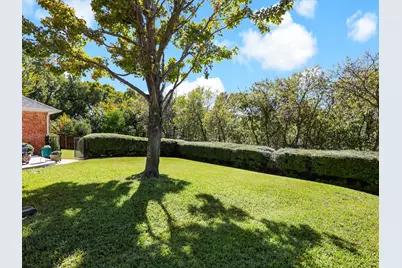 2307 Bristol Drive, Carrollton, TX 75006 - Photo 32