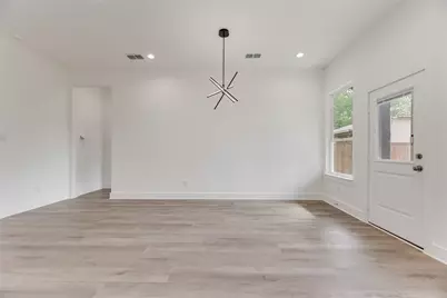 1350 Claude Street, Dallas, TX 75203 - Photo 8