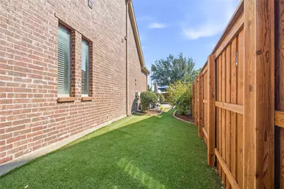 7124 Comal Drive, Irving, TX 75039 - Photo 34