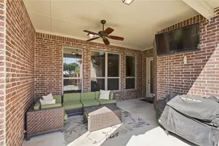 7124 Comal Dr, Irving, TX 75039 - Photo 32