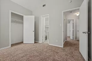 4721 Waterway Dr N, Fort Worth, TX 76137 - Photo 12