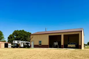 1108 Co Rd 4360, Decatur, TX 76234 - Photo 4