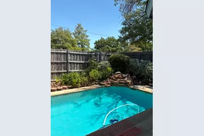 5209 Rio Bravo Drive, Arlington, TX 76017 - Photo 2