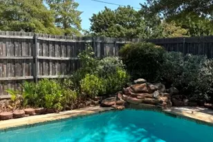 5209 Rio Bravo Dr, Arlington, TX 76017 - Photo 2