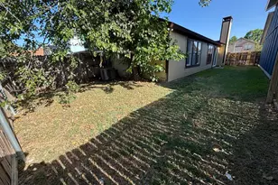10311 Tamworth Dr, Dallas, TX 75217 - Photo 16