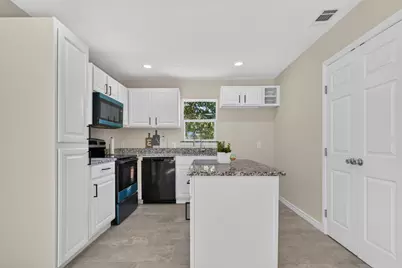 805 Adkins Street, Bowie, TX 76230 - Photo 12