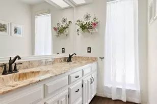 417 Stroud Ln, Garland, TX 75043 - Photo 20