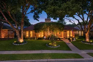 417 Stroud Ln, Garland, TX 75043 - Photo 2