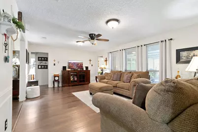 417 Stroud Lane, Garland, TX 75043 - Photo 12