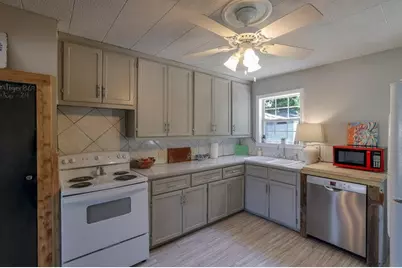 821 Williams Street, Waxahachie, TX 75165 - Photo 12