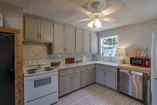 821 Williams St, Waxahachie, TX 75165 - Photo 12