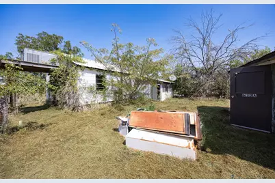 549 County Road 4699, Boyd, TX 76023 - Photo 16