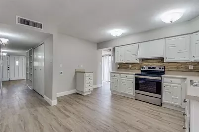 1930 Rambling Ridge Lane, Carrollton, TX 75007 - Photo 4