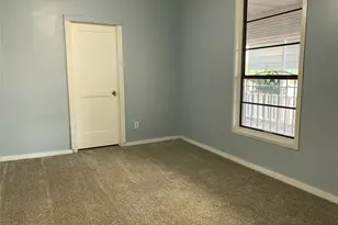 915 2nd St, Graham, TX 76450 - Photo 10