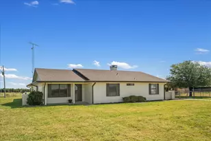 368 Fm 1566 E, Greenville, TX 75401 - Photo 1