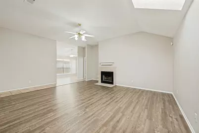 6705 Driffield Circle W, North Richland Hills, TX 76182 - Photo 4