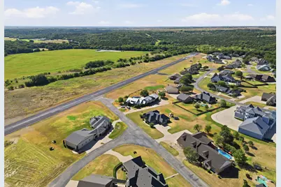126 Constellation Drive, Cresson, TX 76035 - Photo 12