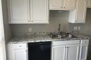 514 McQueary St, Arlington, TX 76012 - Photo 6