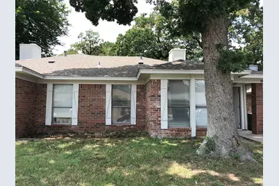 514 McQueary Street, Arlington, TX 76012 - Photo 2