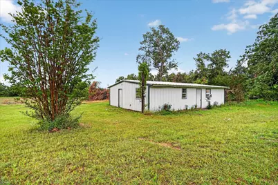 4697 Holbrook Road, Springtown, TX 76082 - Photo 28