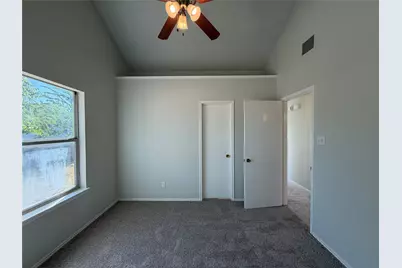 5624 Shady Springs Trail, Fort Worth, TX 76179 - Photo 10