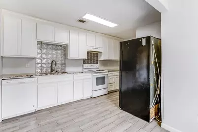 5728 Emerson Drive, Watauga, TX 76148 - Photo 8