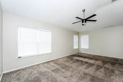 7401 Snow Ridge Drive, Fort Worth, TX 76133 - Photo 8