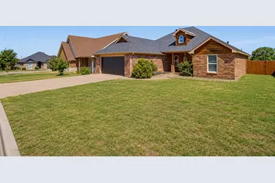 4018 Esman Court, Abilene, TX 79606 - Photo 2