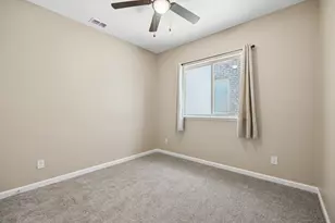 1605 Ridge Creek Ln, Aubrey, TX 76227 - Photo 6