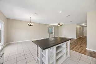 1605 Ridge Creek Ln, Aubrey, TX 76227 - Photo 12