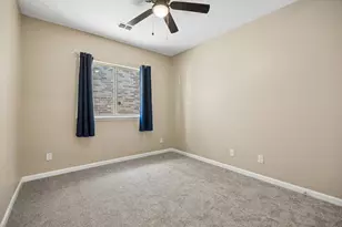 1605 Ridge Creek Ln, Aubrey, TX 76227 - Photo 8