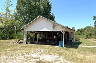 234 Co Rd 1102, Bogata, TX 75417 - Photo 8