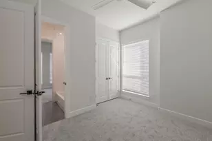 682 W Main St, Arlington, TX 76013 - Photo 16